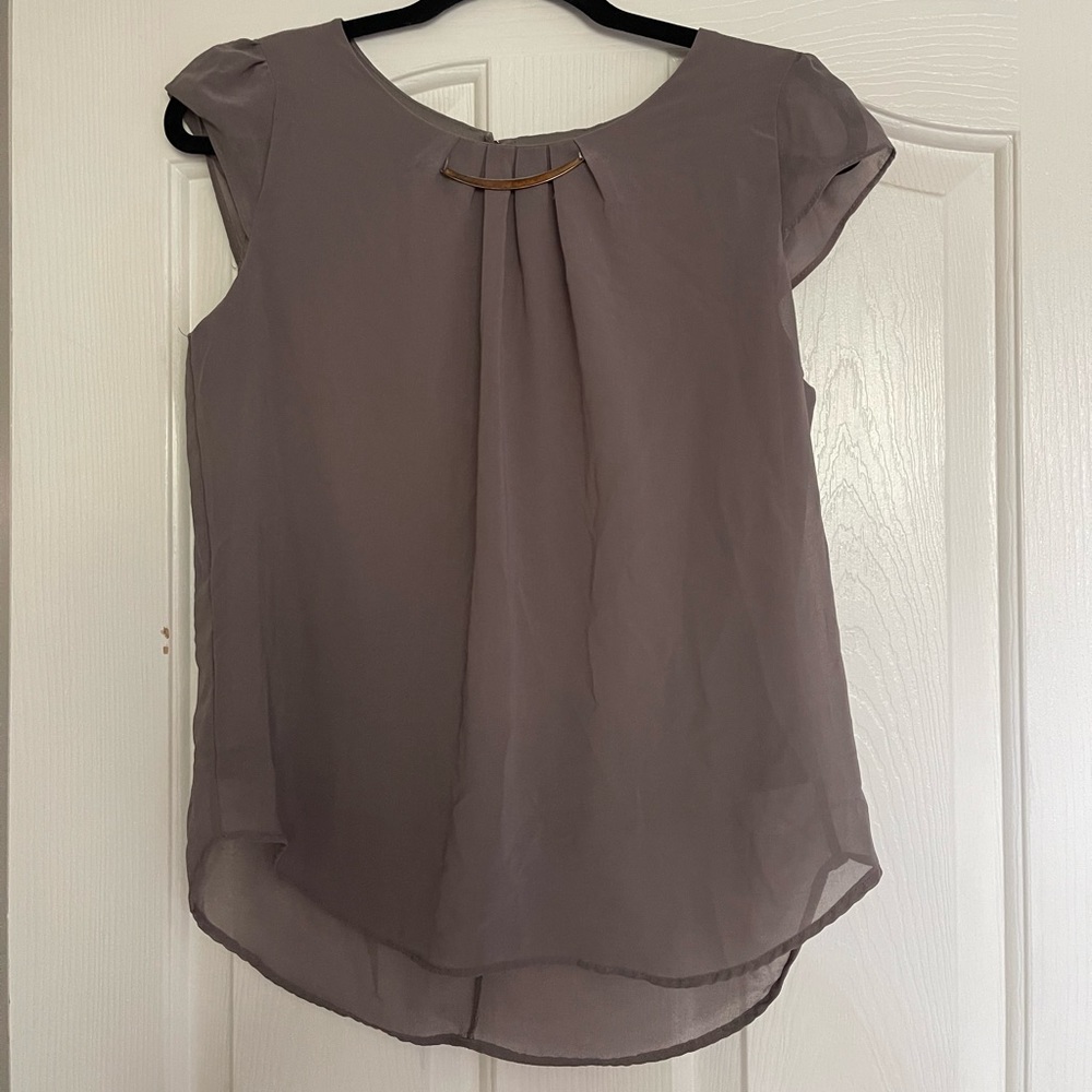 Mauve / Tan Crewneck Blouse